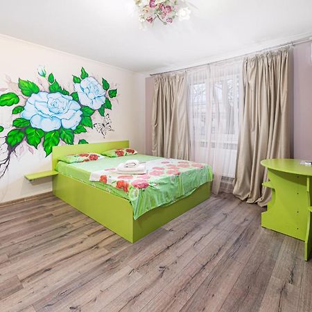 Rest Time Apartments Odessa Exterior foto