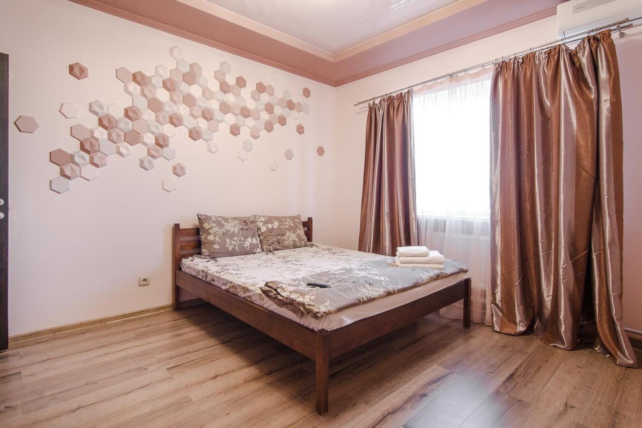 Rest Time Apartments Odessa Exterior foto