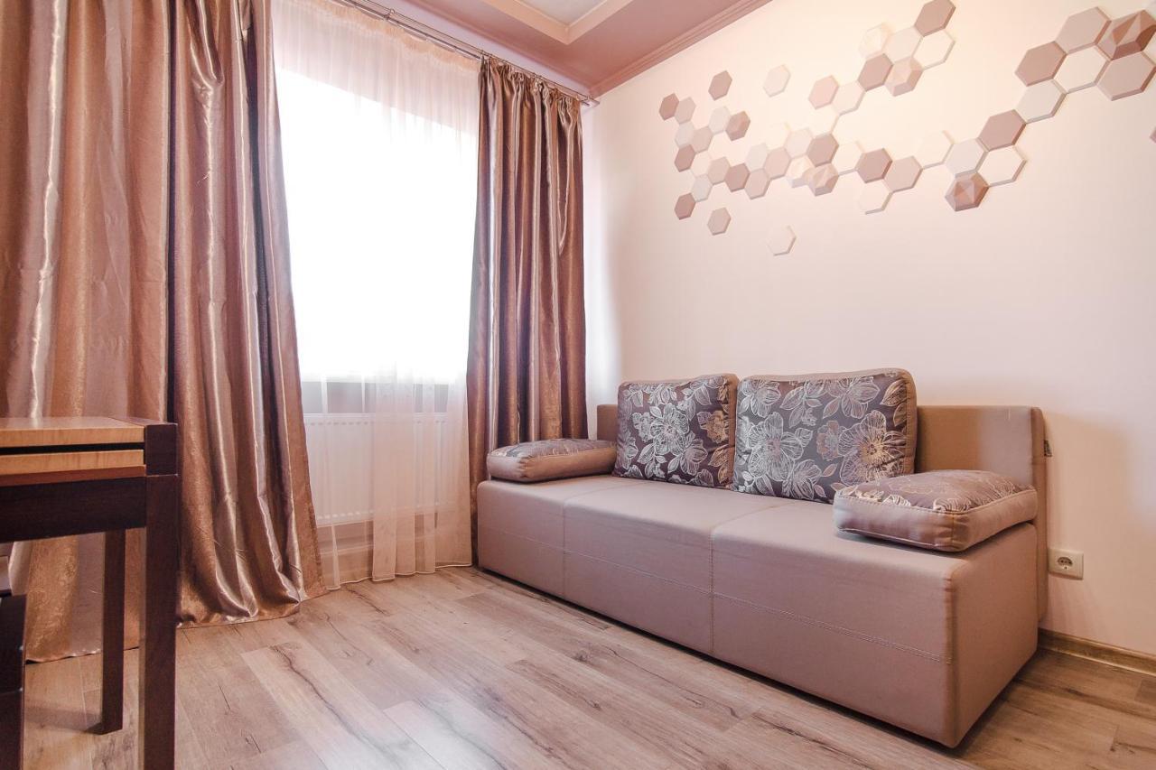 Rest Time Apartments Odessa Exterior foto