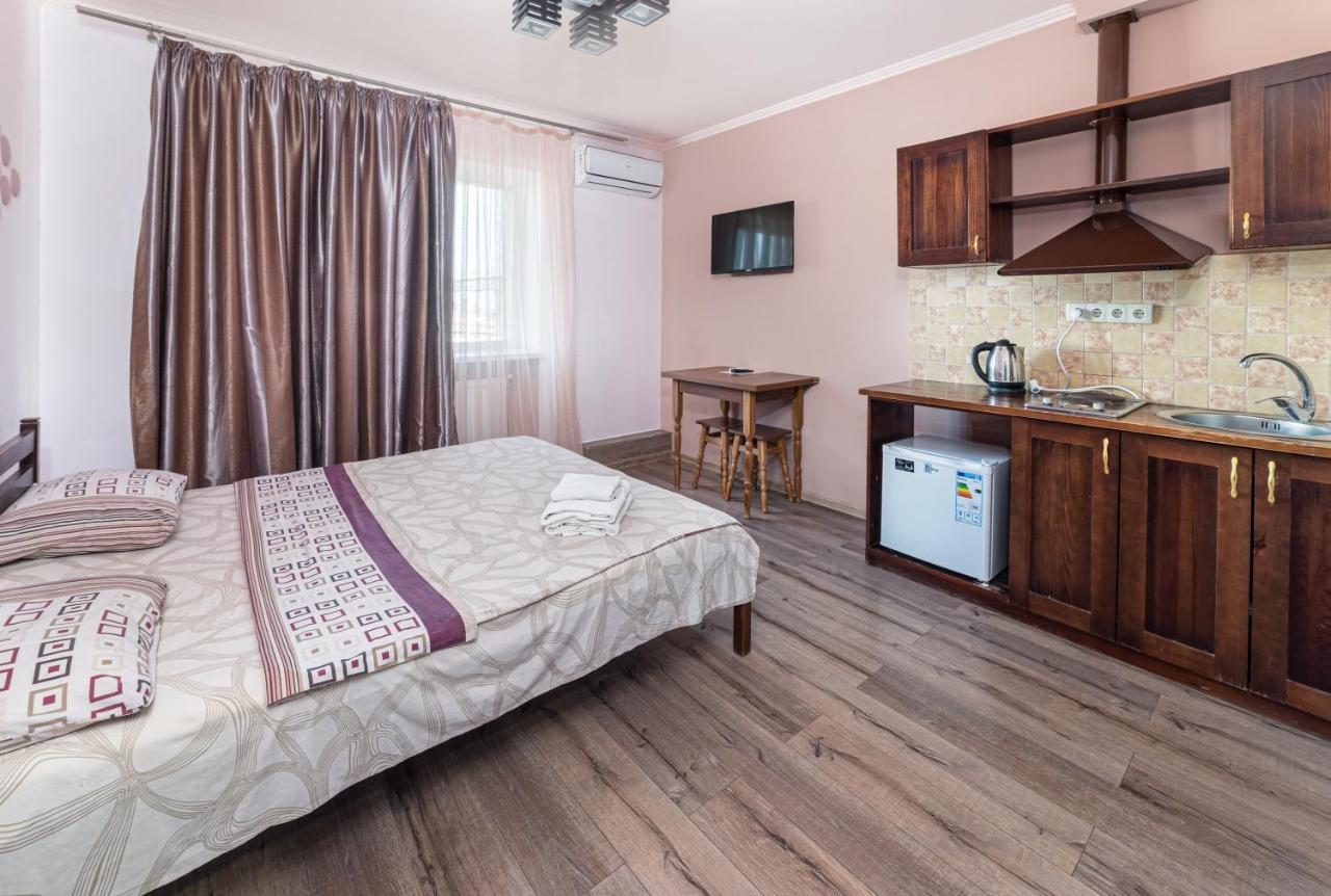 Rest Time Apartments Odessa Exterior foto