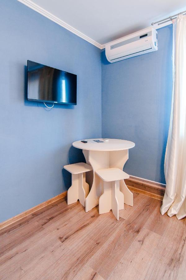 Rest Time Apartments Odessa Exterior foto
